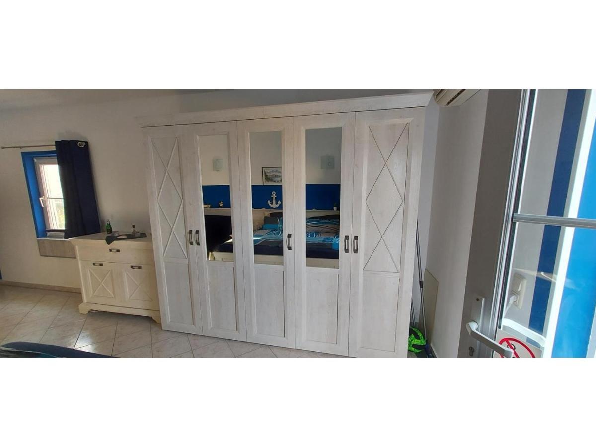 Blue Sea Vir Apartments Ngoại thất bức ảnh